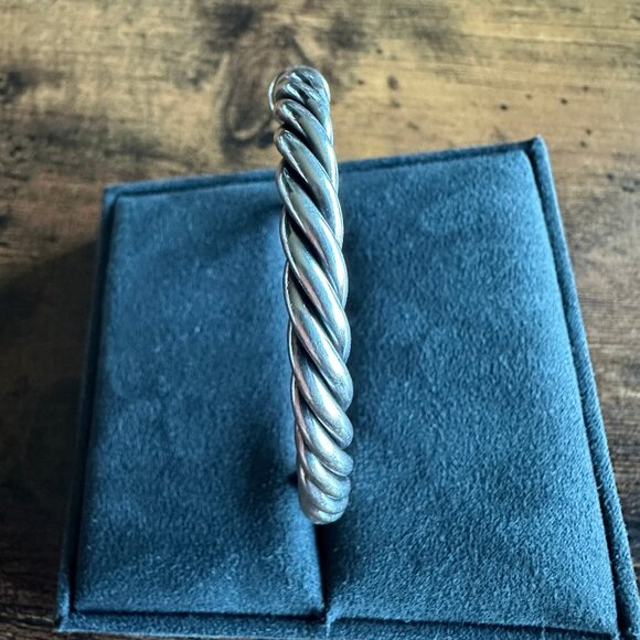 David Yurman Cable Cuff Bracelet w/ Sterling Silver & Black Diamonds - Medium - Picture 6 of 16